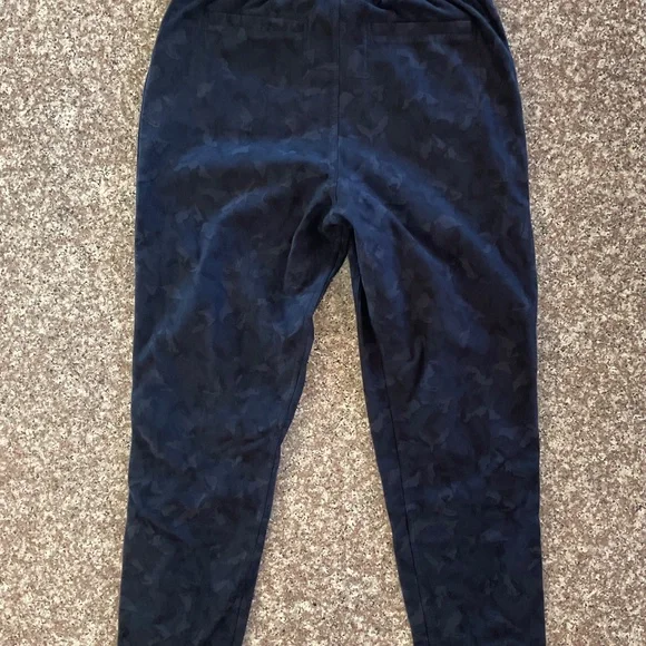 Athleta Farallon Jogger Blue Stratum Camo Size 6 Tall - Picture 7 of 8